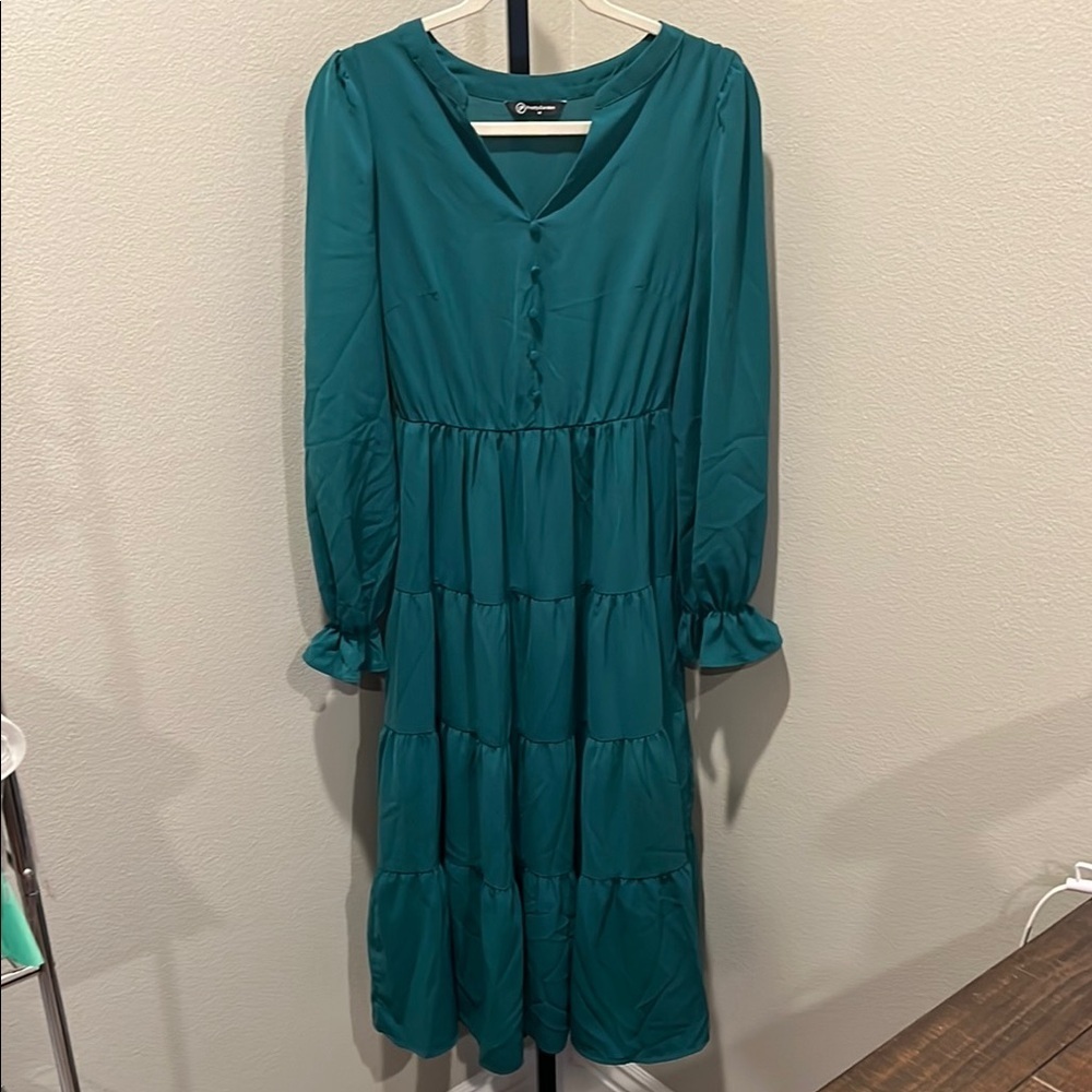 Green Ruffled Tiered Long Sleeve Sundress